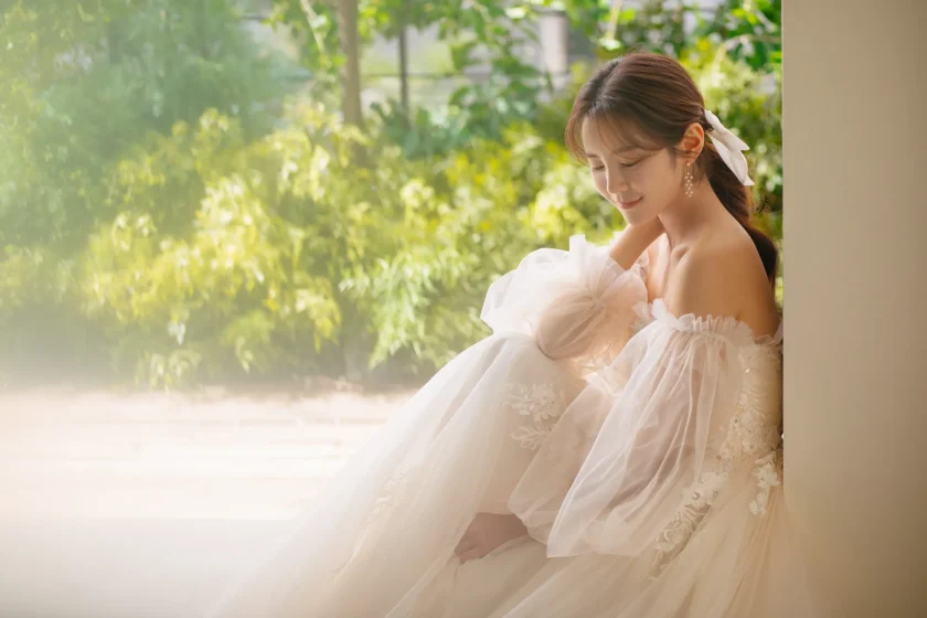 韓国のウェディングヘアがアツい！おしゃれな韓国花嫁ヘアまとめ