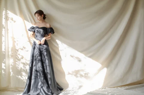 前撮りで着たい黒ドレス！その意味やウェディングフォトでおすすめのデザインを紹介