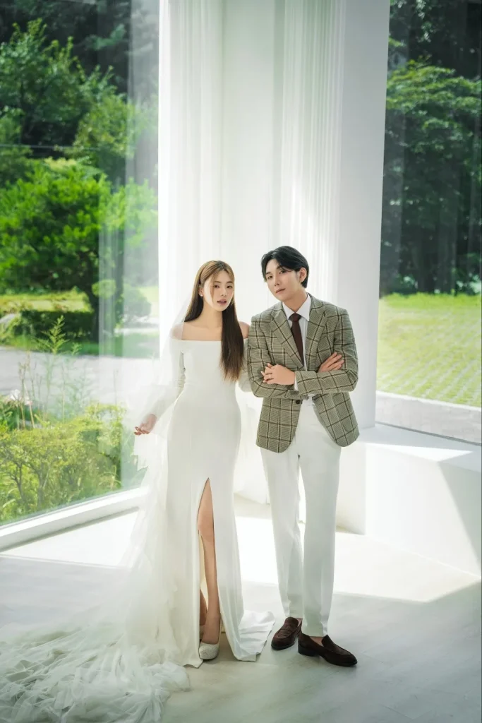 ダウンヘアとスリム・マーメイドライン_01