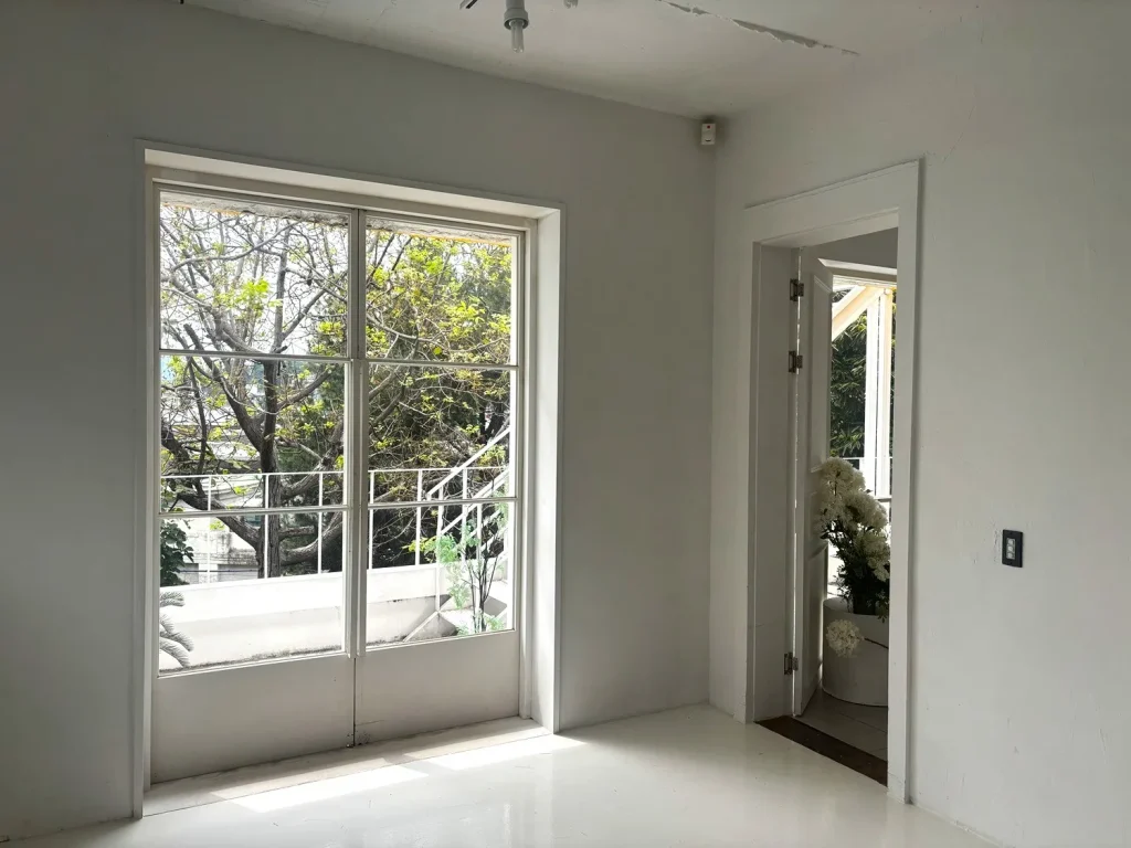 BODA STUDIO(ボダスタジオ) _2階窓辺