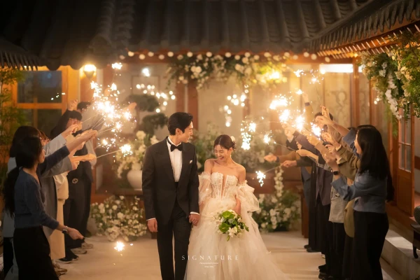 Gaeul Studio Signature 094